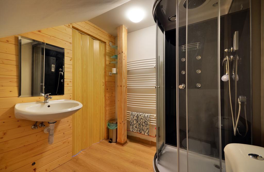 Penzion A Apartmany Skipark Hrabesice Krasne Exterior photo